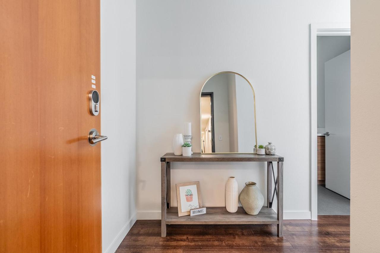 Close Downtown Modern Apartment - Pet Friendly, Wifi, Rooftop Views Seattle Exterior foto